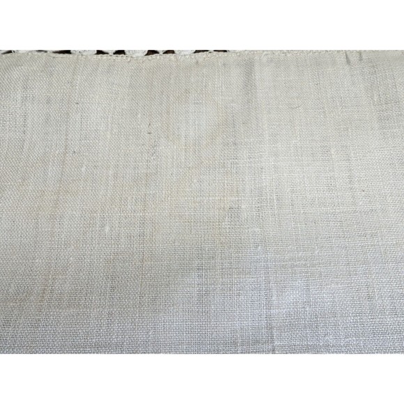 Vintage Linen Hand Embroidered Crocheted edge square tablecloth & napkins 33x34" - Picture 7 of 11